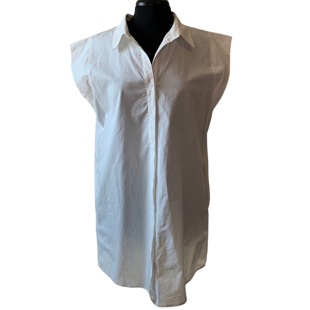 Le Lis White Sleeveless Button-Front Shirt Dress